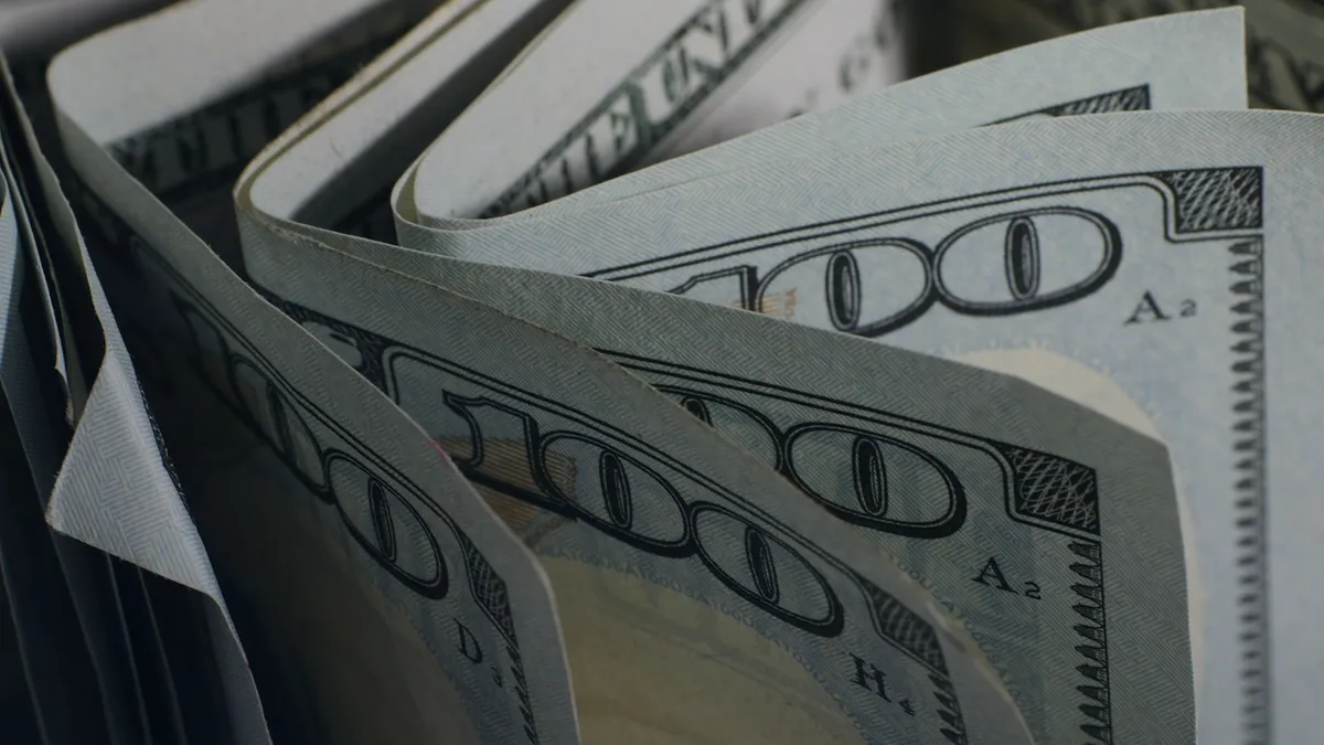interest paid supplemental cash flow — illustrative concept image